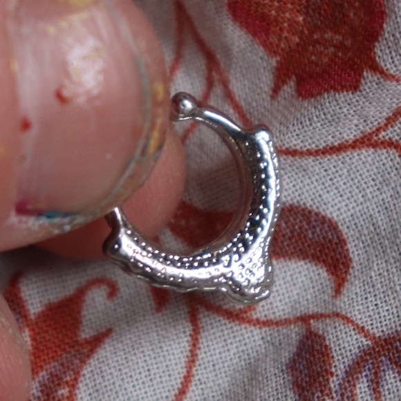 CLIP ON SEPTUM RING - Picture 4 of 4